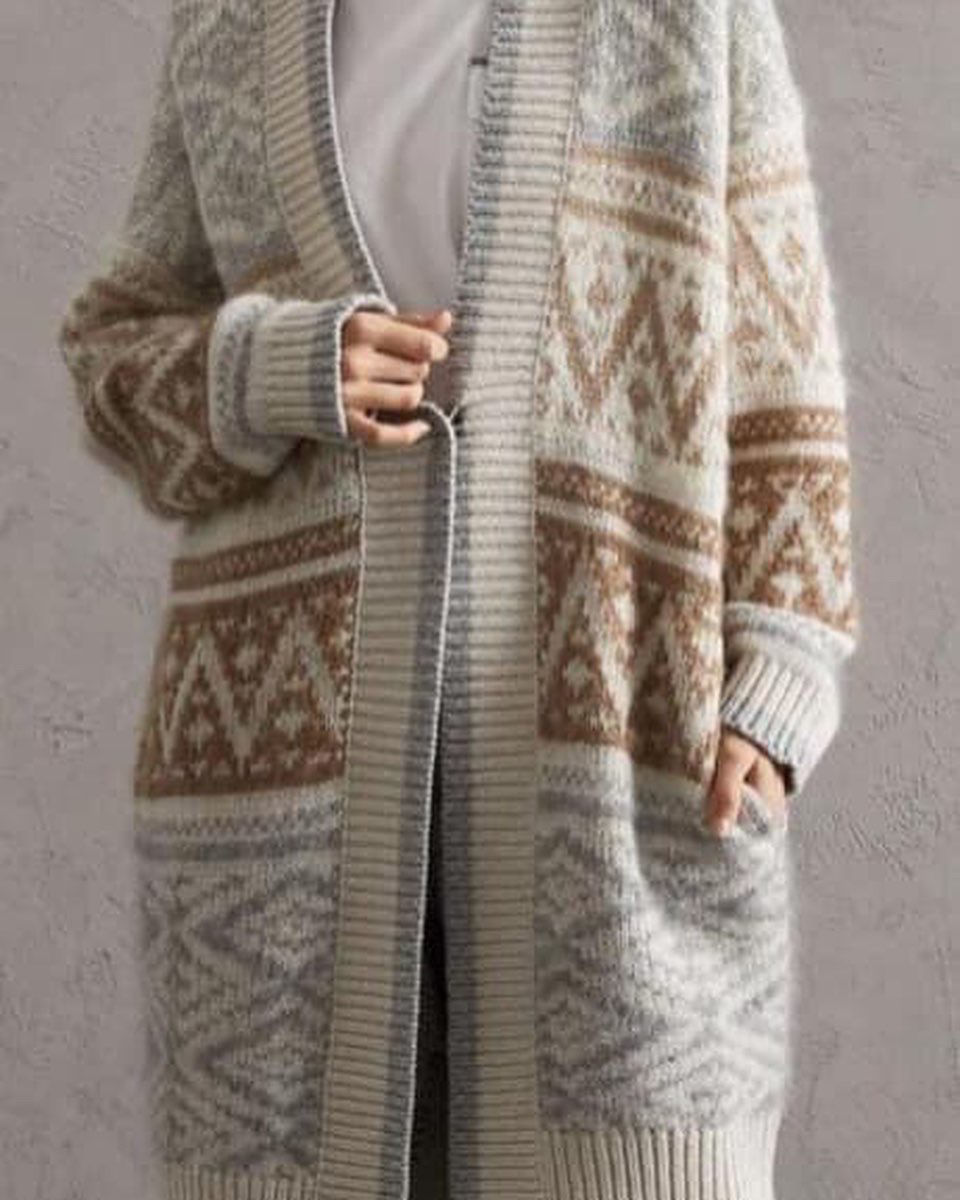 Picture of Long  off white cardie